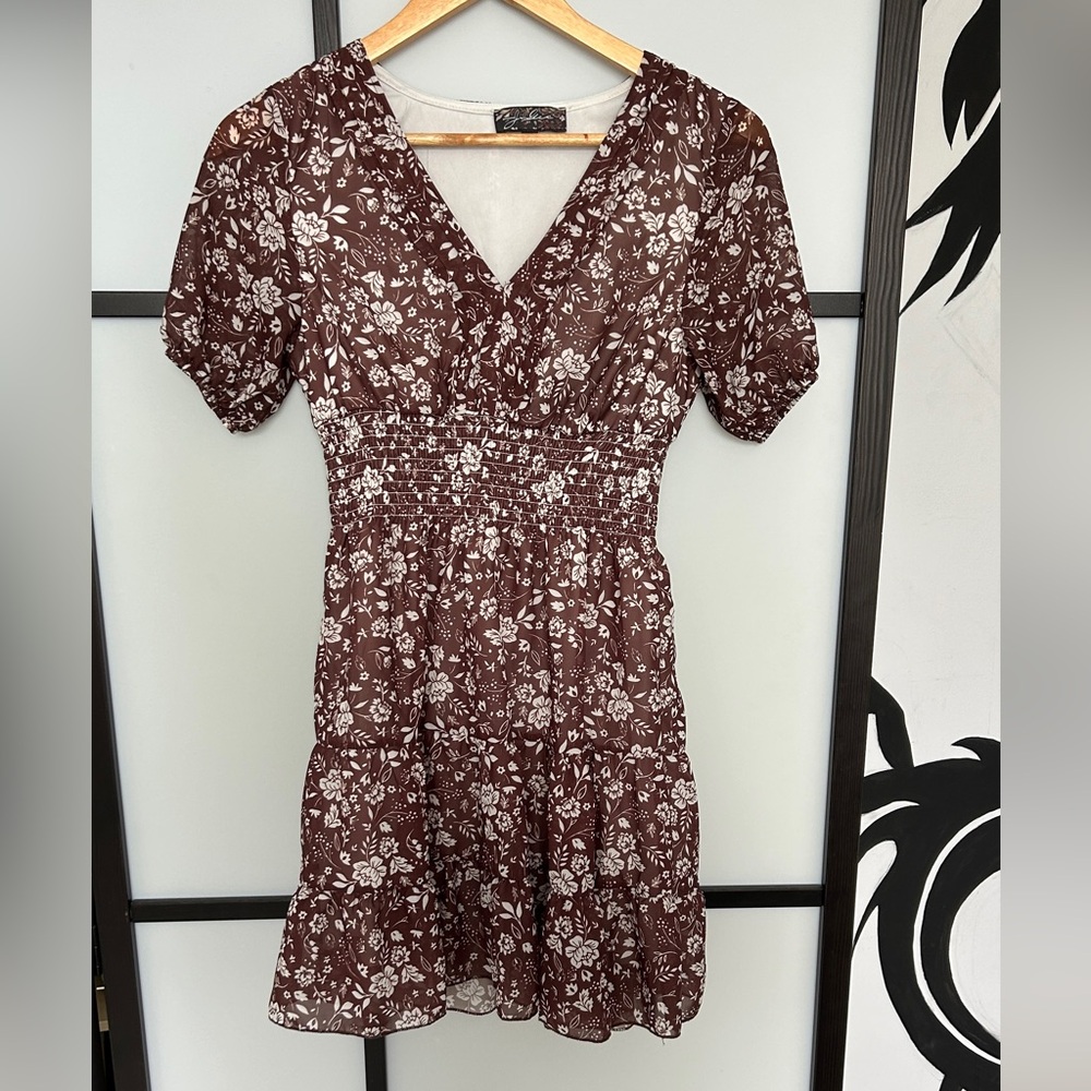Short brown dress. PS. Everyday wear